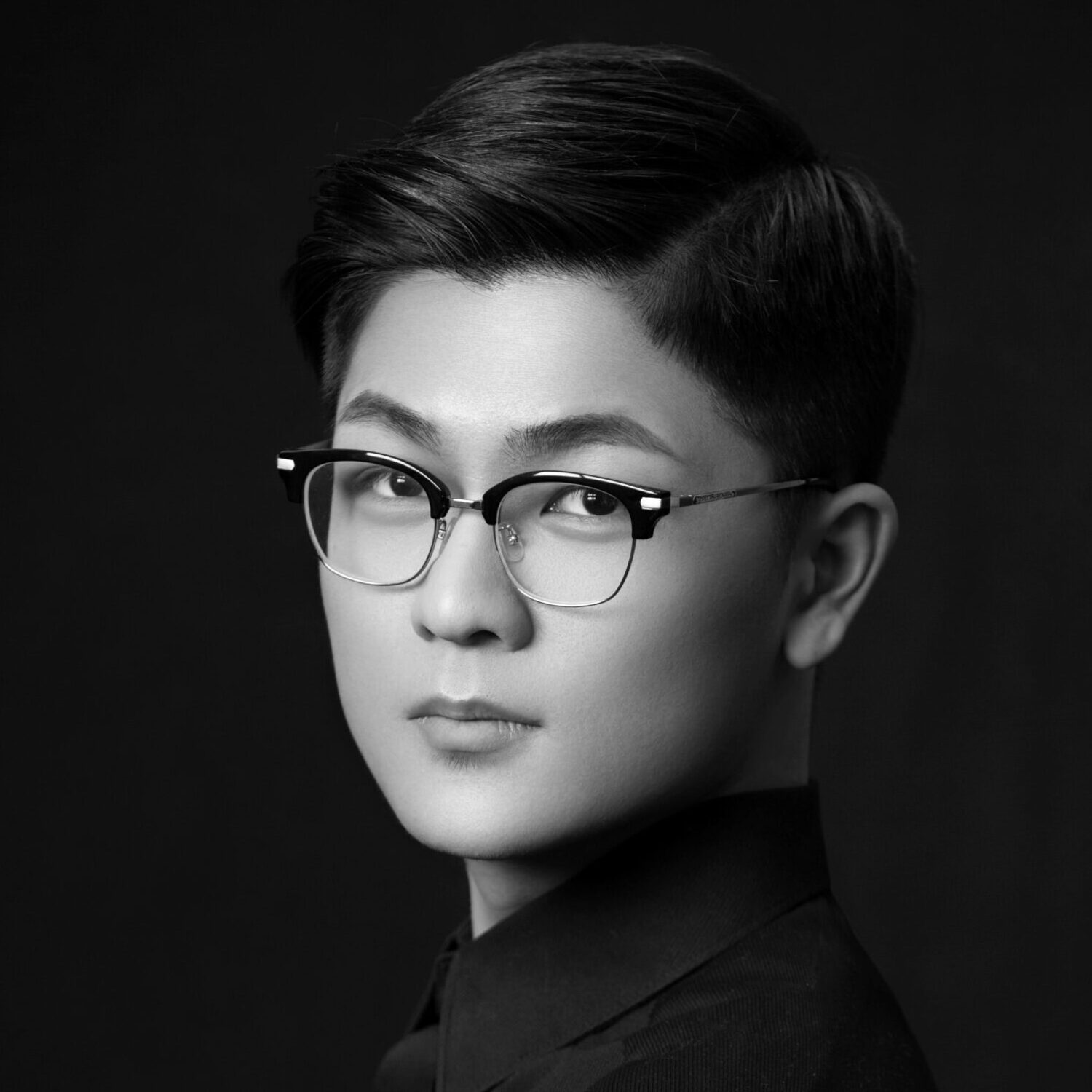 !Yongjun Chen fotó